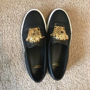 versace medusa slip on